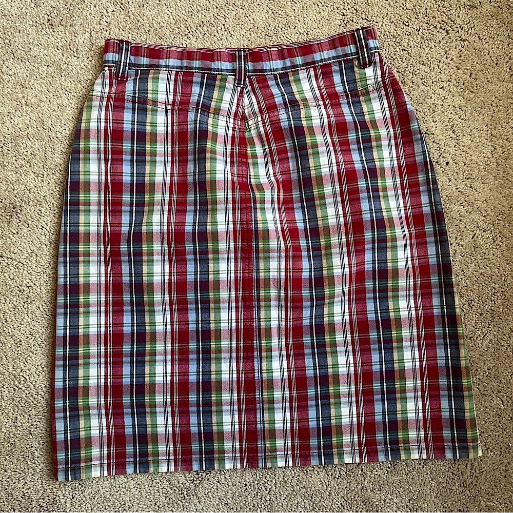 Like New- Eddie Bauer Red Plaid 5-pocket Mini Skirt, 100% Cotton, size Petite 4 - Picture 5 of 8